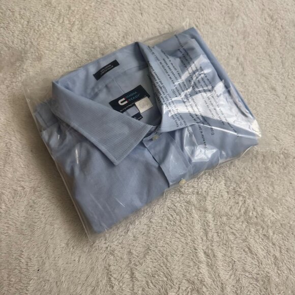 Mens XL Magnetic Button Dress Shirt By MagnaReady Light Blue Stretch Collar nwot - Picture 9 of 10